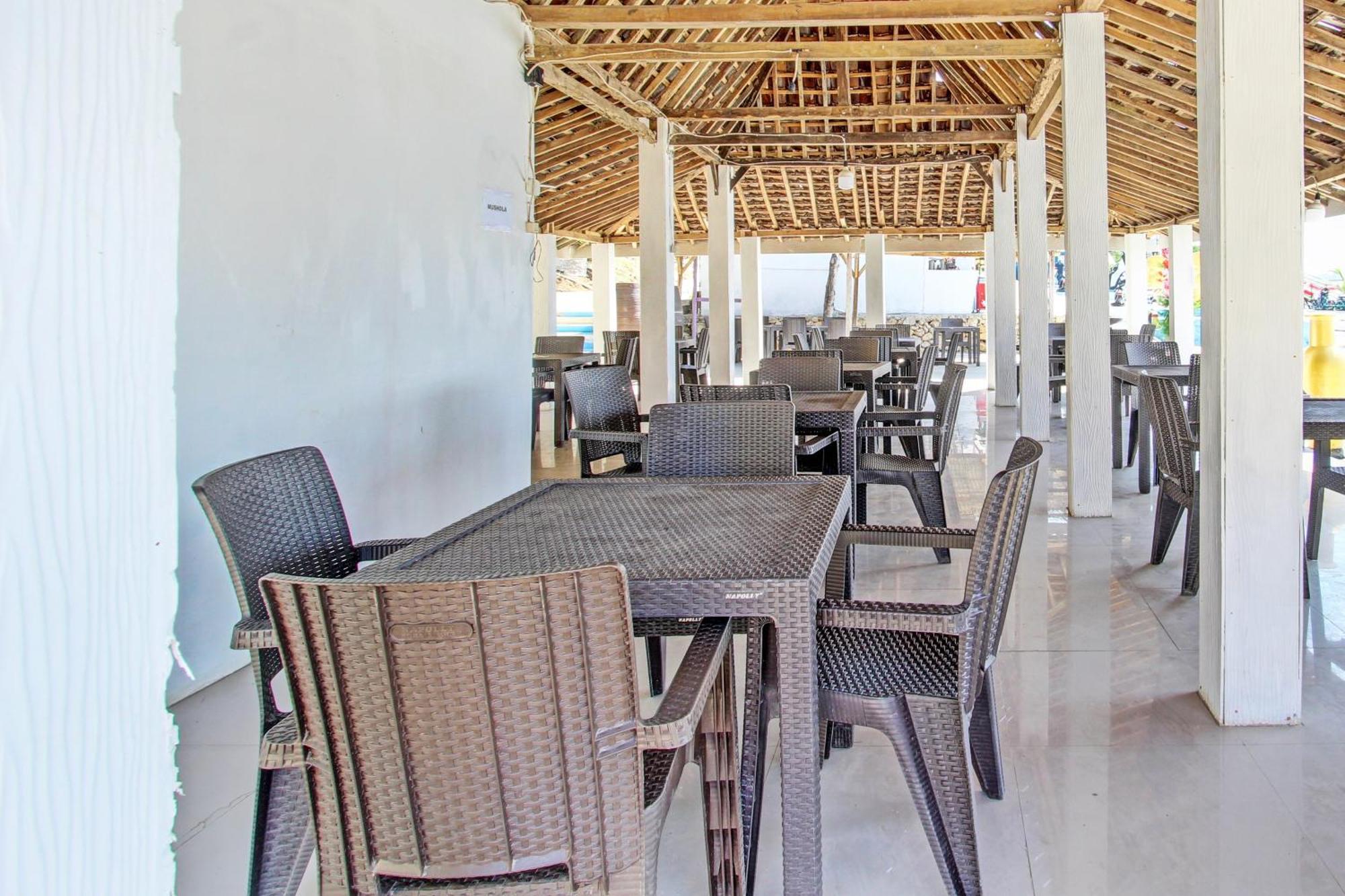 Wonogiri Palette 93389 Osanna Beach Resort מראה חיצוני תמונה