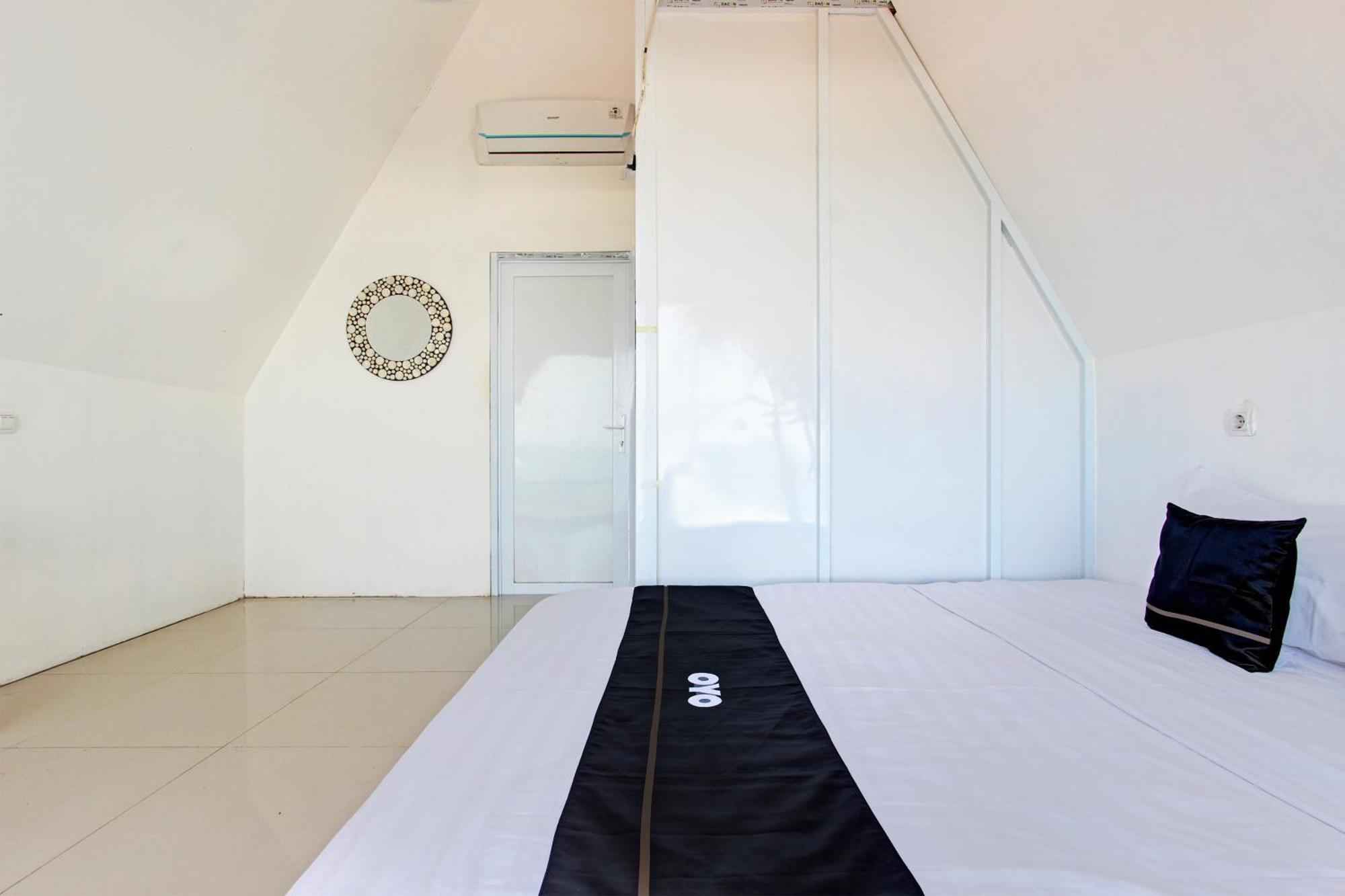 Wonogiri Palette 93389 Osanna Beach Resort מראה חיצוני תמונה
