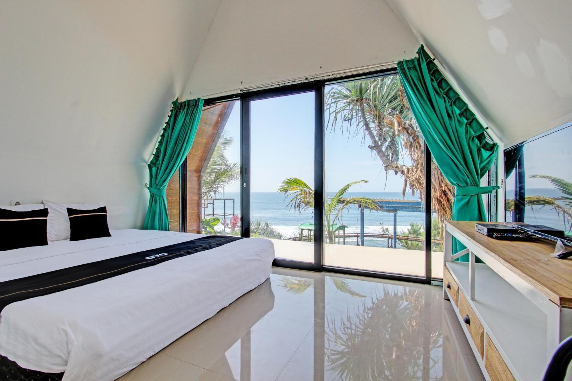 Wonogiri Palette 93389 Osanna Beach Resort מראה חיצוני תמונה
